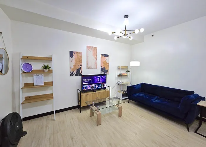 Spacious 2br San Lorenzo Place 4km Airport Apartment