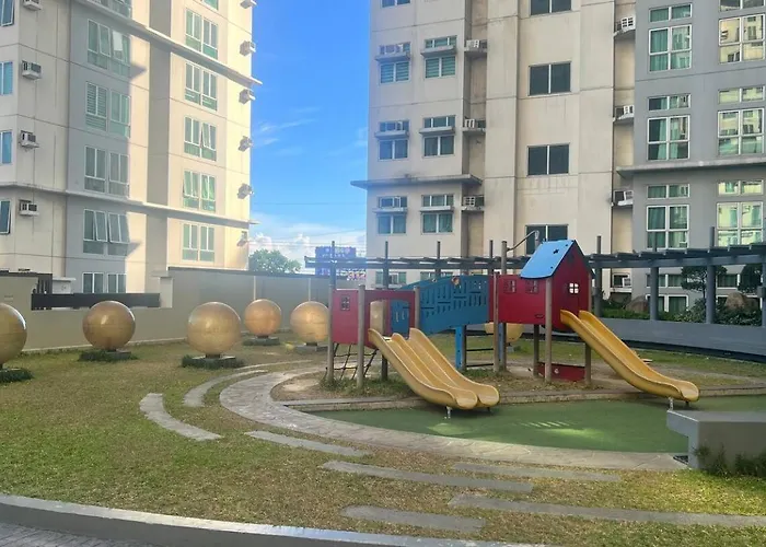 Spacious 2br San Lorenzo Place 4km Airport Apartment